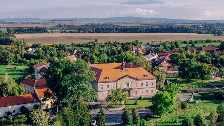 Domov u rybníka oslaví sto let sociálních služeb ve velkém